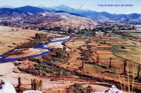 50 años de historia a la orilla del río